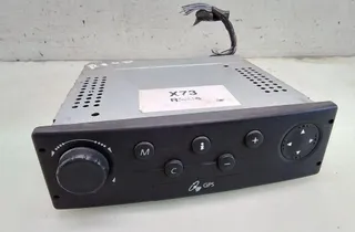 RENAULT Laguna 2 generation (2001-2007) Musikafspiller med GPS 8200138590 35087480