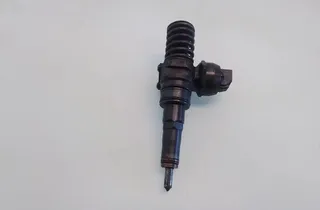 VOLKSWAGEN Passat B5 (1996-2005) Brændstofinjektor 0414720037 35086488