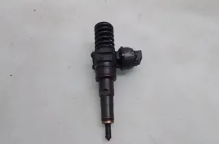 VOLKSWAGEN Golf 4 generation (1997-2006) Brændstofinjektor 038130073AJ 35086869