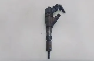 PEUGEOT 406 1 generation (1995-2004) Brændstofinjektor 0445110076 35067386