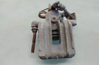 VOLKSWAGEN Passat B5 (1996-2005) Højre bagbremsekaliber 35086879