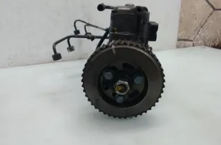 VOLKSWAGEN Golf 4 generation (1997-2006) Brændstofpumpe 038130107D 35087122