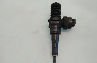 VOLKSWAGEN Golf 4 generation (1997-2006) Brændstofinjektor 038130073F 35089137
