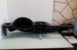 SUBARU Forester SF (1997-2002) Dashboard 66105FC030 35080155