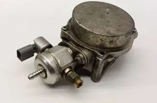AUDI A4 B8/8K (2011-2016) Vakuum pumpe 06H127025K,06H145100AB 34443477