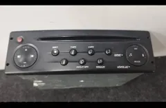 RENAULT Trafic 2 generation (2001-2015) Musikafspiller med GPS 8200585305 33126468
