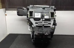 RENAULT Clio 5 generation (2019-2023) Interiørvarmer 272707176R 33157212