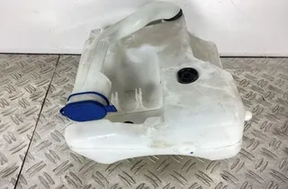 MERCEDES-BENZ C-Class W203/S203/CL203 (2000-2008) Vinduesvaskertank A2038600560 34601840