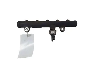 FORD Focus 2 generation (2004-2011) Brændstofskinne 9654726280 33490707