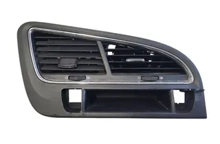 PEUGEOT 5008 1 generation (2009-2016) Luftventiler i midterkonsollen W14107 35041530