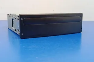 RENAULT Latitude 1 generation (2010-2020) Musikafspiller med GPS 280600006R 35102389