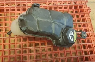 VOLVO XC60 1 generation (2008-2017) Ekspansionsbeholder 6G918K218 33158848