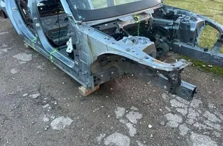 BMW 5 Series G30/G31 (2016-2023) Forreste højre kvartpanel 33550836