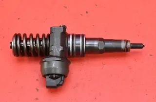 VOLKSWAGEN Polo 4 generation (2001-2009) Brændstofinjektor 045130073T 35102859