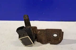 MERCEDES-BENZ E-Class W211/S211 (2002-2009) Højre forreste niveausensor A0105427717 33498876