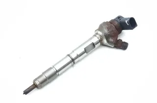 AUDI A4 B9/8W (2015-2024) Brændstofinjektor 0445110471 32025959