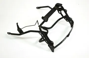 SUZUKI GSX Frontbeslag forlygtemontering 1772497