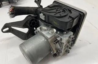 MERCEDES-BENZ GLE W167 (2019-2024) ABS pumpe A1679003826 33500104