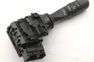 TOYOTA Auris 2 generation (2012-2015) Visker kontrol 17F857 15383711