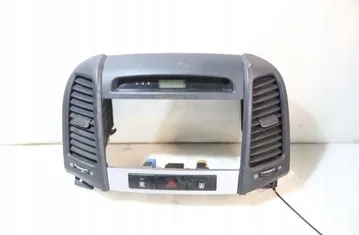 HYUNDAI Santa Fe CM (2006-2013) Dashboard luftventiler 32894020