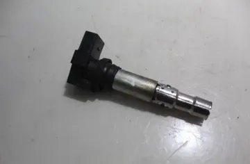 SKODA Fabia 1 generation (2004-2007) Højspændingstændingsledning (stikledning) 32927432