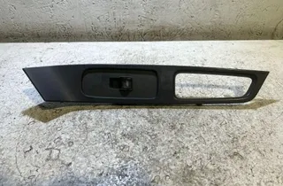 VOLVO XC60 1 generation (2008-2017) Bagerste højre dør vindueskontrolkontakt 03453307,30773977 35041407