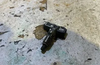 HYUNDAI i20 PB (1 generation) (2008-2014) Dæktrykssensor VS62U032 35042716