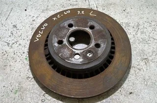 VOLVO XC60 1 generation (2008-2017) Venstre bagbremseskive 35044298