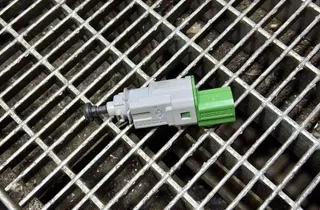 DACIA Sandero 2 generation (2013-2020) Bremsepedal sensor 8200276360D 33401552